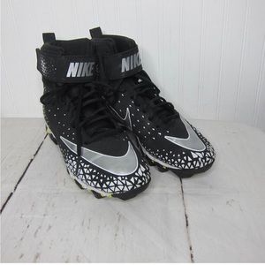 Nike Force Savage Shark Cleats Size 8.5